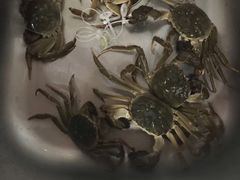 -爱畅享华为苹果手机维修服务(虹口龙之梦店)