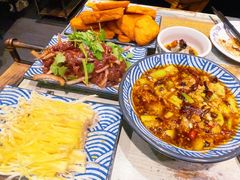 -燚店·铁板鱼蛙·烤肉·烤串(北新桥店)