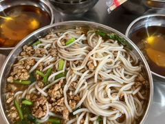 -正宗杨记普洱酸醋米线(总店)