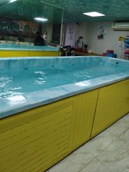 -小鸭先知婴儿游泳馆