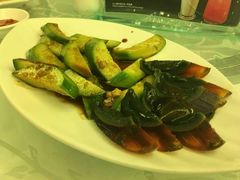 手拍青瓜伴皮蛋-葡京日丽(澳门葡京酒店)