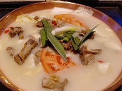 -哈吱喂丽江火塘·牦牛火锅(五一街店)