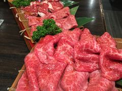 松阪牛特等五種肉拼盤-俺的焼肉(銀座9丁目店)