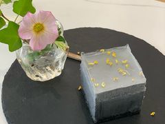 长城脚下的板砖儿-茶是一枝花泡茶店