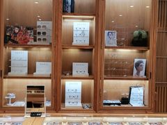 -宝丽眼镜(湖墅店)