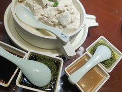 泉水石磨豆腐-老济南四合院·正宗鲁菜(宽厚里店)