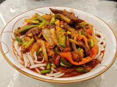 -欧提汗·新疆餐厅·清真(银都路店)