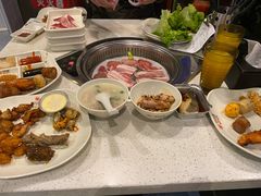 -佰烧海鲜烤肉火锅自助(世茂国际广场店)