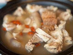 -年辉渔村·非遗传承餐厅(新丰江店)