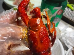 -冰冰龙虾·江湖菜·花园江景餐厅