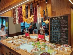 -六合居·明厨亮灶餐厅(成双大道店)