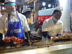 -正宁路小吃夜市