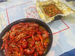-扒虾小妹儿麻辣海鲜(宏图街店)