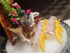 -领鲜天下·焗海鲜·花胶鸡(天目里店)