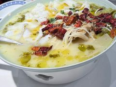 -禄鼎记·排队俩小时都要吃的酸菜鱼(石牌桥店)