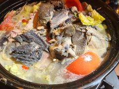 -阿婆情腊排骨火锅(金虹路店)