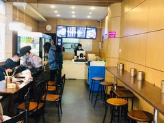 大堂-张正麻辣串(宿州路店)