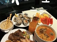 -澳门旅游塔360°旋转餐厅(南湾湖广场店)