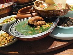 -老滇山寨•云南特色菜•地方菜•民族风情歌舞表演(金碧店)