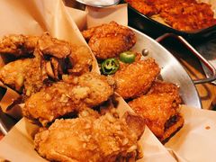 炸鸡翅一半一半-富乐满韩国正宗炸鸡韩国料理(虹泉路店)