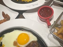 -豪客来牛排(空港华联店)