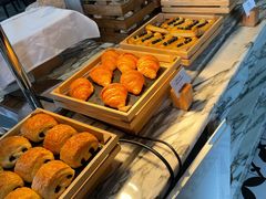 自助取餐区-杭州桐庐康莱德酒店西餐厅-舍