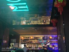 -MOSSO音乐酒吧·Live House(南京西路店)