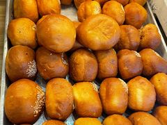-宏发红西饼屋(天津路店)