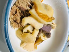 -菌彩云南野生菌火锅(万达广场店)