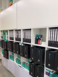 -黑奥秘脱发白发中心