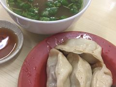 -黄阿姨锅贴大王(万航渡路店)