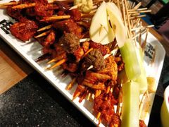 -两三事小郡肝串串香火锅(桂庙店)