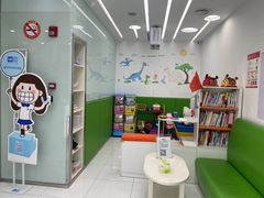 -岳辰齿科(浦东长泰店)