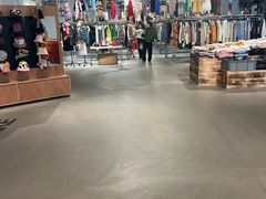 -多抓鱼循环商店(虹桥天地店)