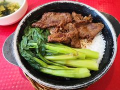 黑椒牛排煲仔饭-知味观(湖滨总店)