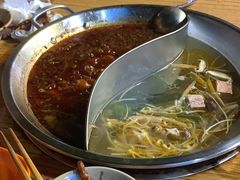 -毛毛老火锅(八年观音桥店)