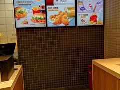 -麦当劳(浦江镇绿地乐和城店)