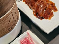 “酥不腻”烤鸭-小大董·烤鸭(观景餐厅·南京西路店)