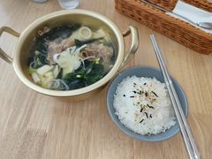 肥牛海带汤饭-Woolee韩食堂·韩式家庭料理
