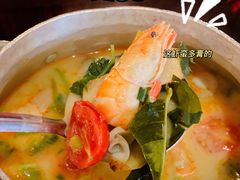 -大头虾越式风味餐厅(光明广场店)