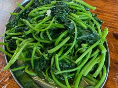 -御霞苑泥烩鸡休闲农庄