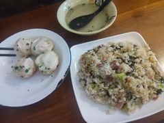 -舒蔡记生煎菜饭(云南中路店)
