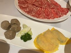 顶级黑毛和牛-洋房火锅(新天地店)