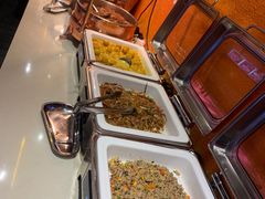 -名门潮牛·鲜牛肉海鲜火锅.烧烤自助餐厅(诚丰广场店)
