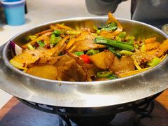 干锅土豆片-掌勺仁东北菜(李桥店)