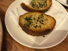 -玛格萝妮(汇智国际商业中心店)