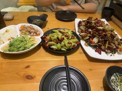 -平娃三宝烧烤·面食(南小街店)