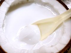 -椰爺爺·椰子冻砵仔糕