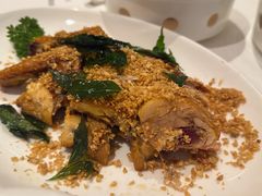 招牌脆皮蒜香鸡-莆田餐厅PUTIEN(金融街购物中心店)