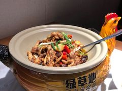 -绿草地·湘菜(7mall店)